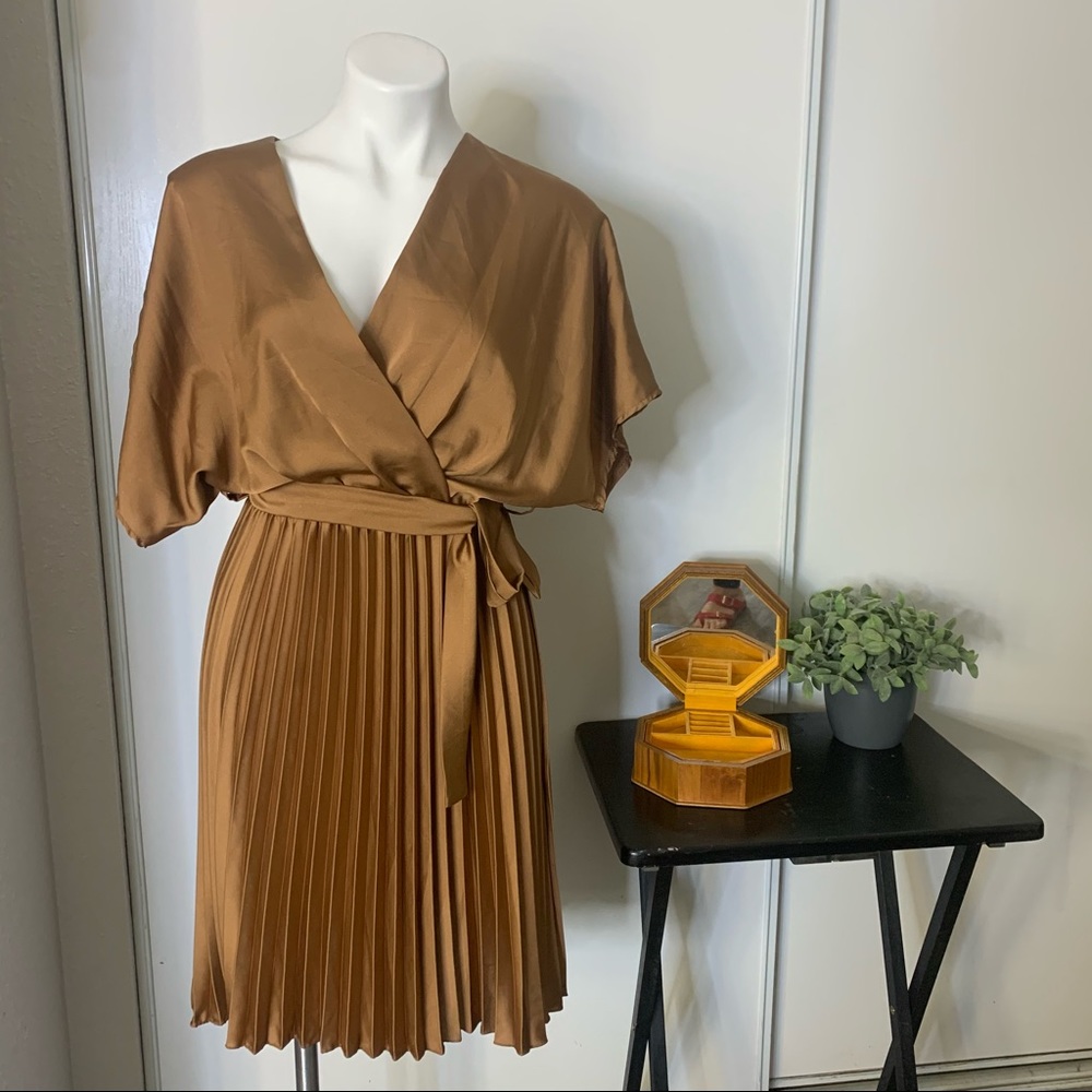 Plus Belted Accordion Pleat Flounce Dress